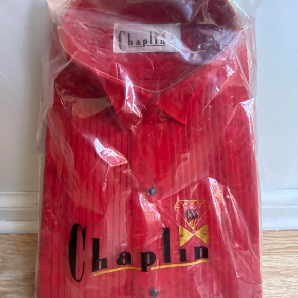 NEW Red Wing-Collar with Pleated Front Tuxedo Shirt  (Sizes S to 3XL) Valentine - Picture 2 of 9